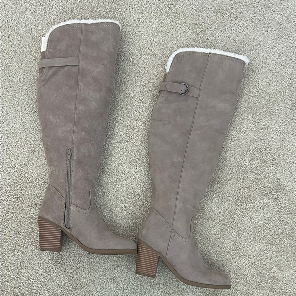 Taupe Suede Knee-High Boots with Faux Fur Lining